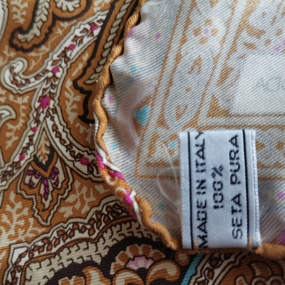 LALTRAMODA ITALY SILK SCARF - Picture 5 of 7